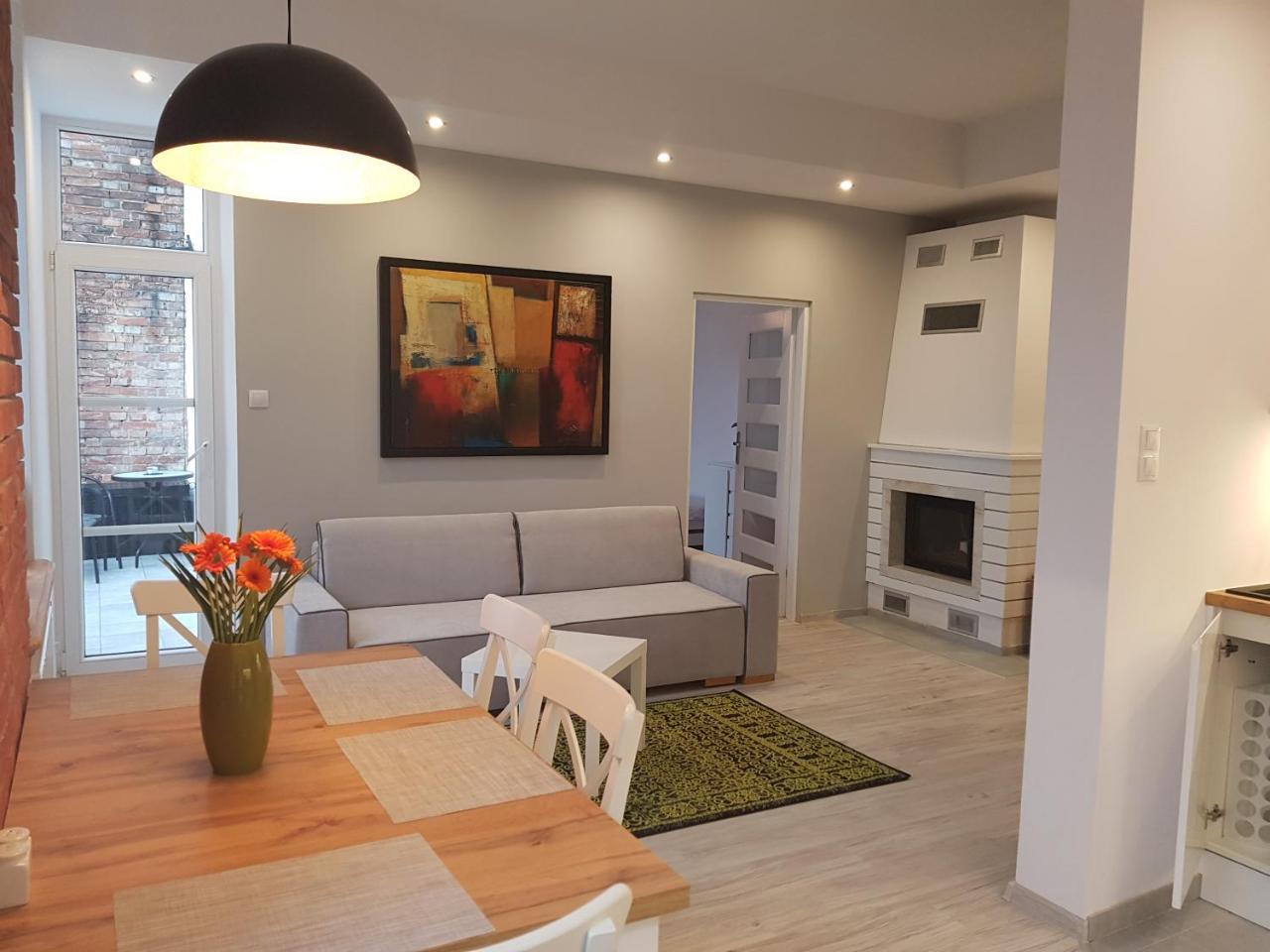 Pod Jasna Gora Apartament 23 Częstochowa Kültér fotó