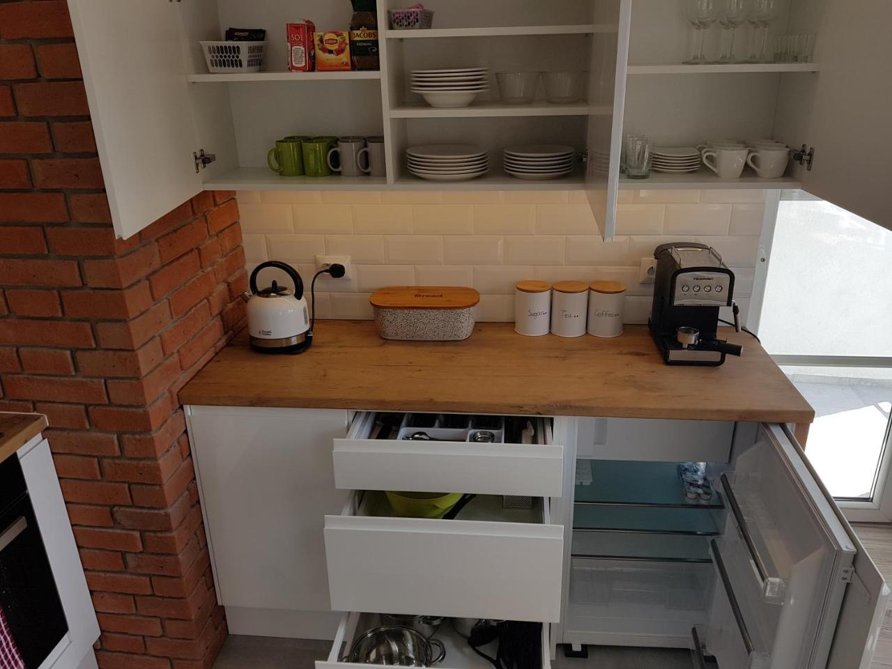 Pod Jasna Gora Apartament 23 Częstochowa Kültér fotó